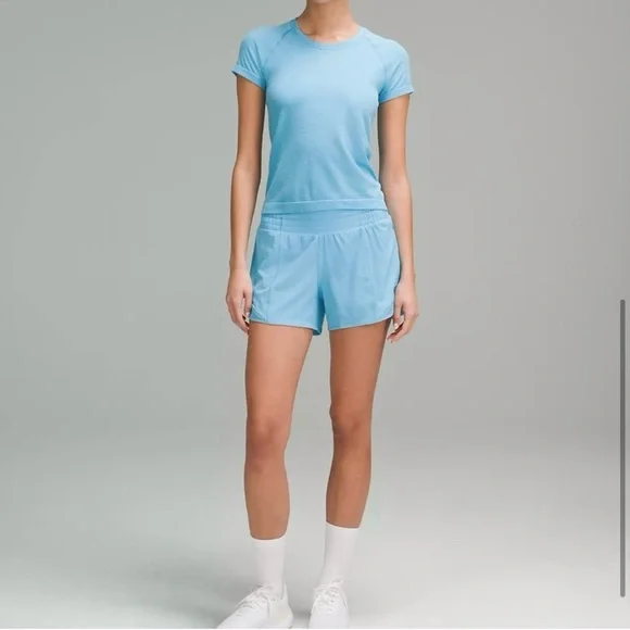 NWT- Lululemon Hotty Hot High-Rise Lined Short 4" Kayak Blue - Picture 2 of 12